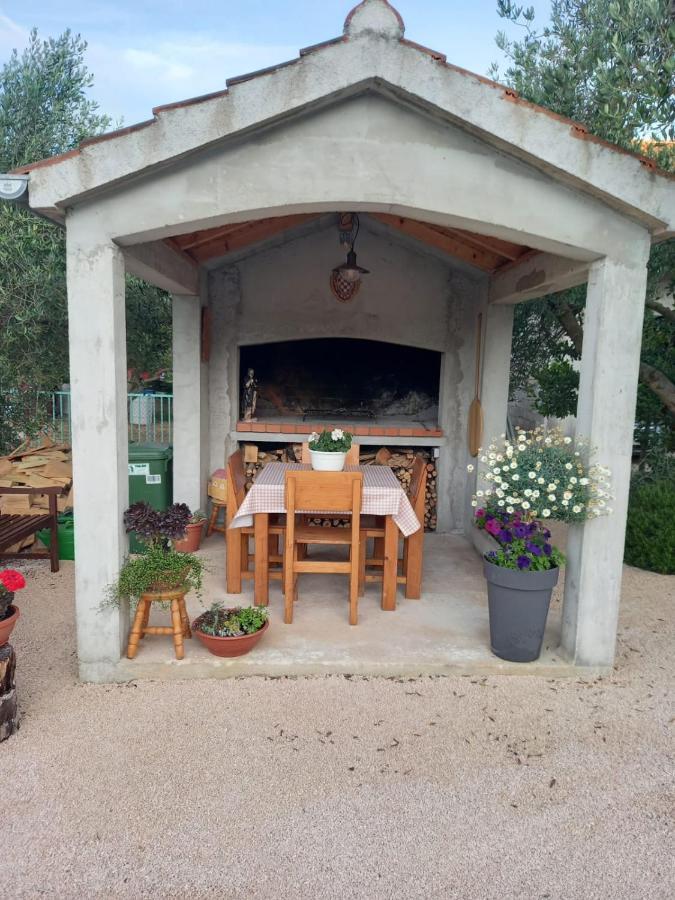 ביבינייה Apartmani Sara מראה חיצוני תמונה