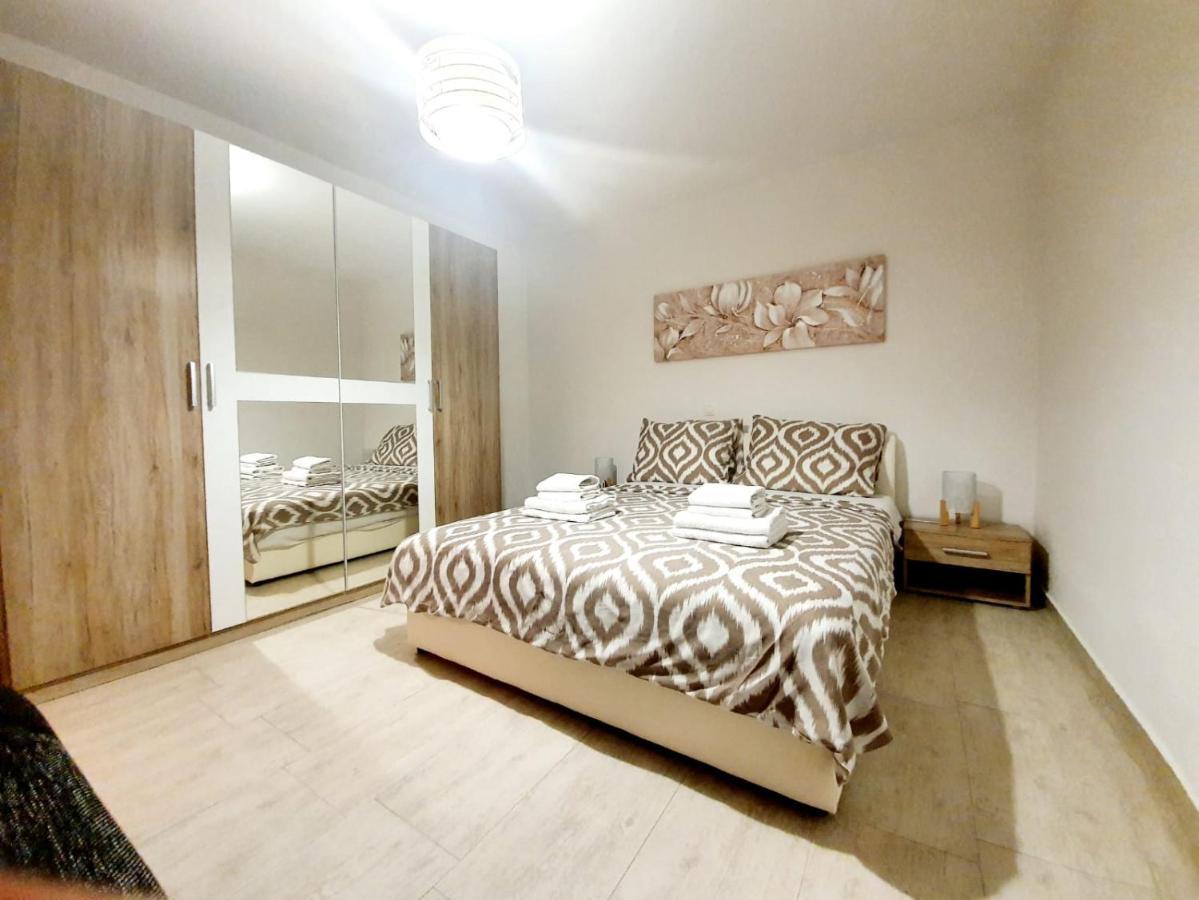 ביבינייה Apartmani Sara מראה חיצוני תמונה